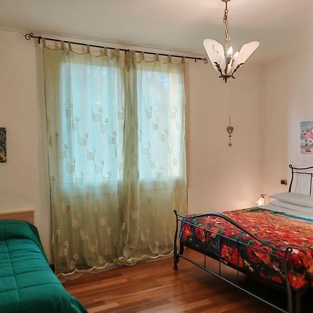 Bed and Breakfast Parco Dei Gelsomini Ascoli Piceno Exterior foto