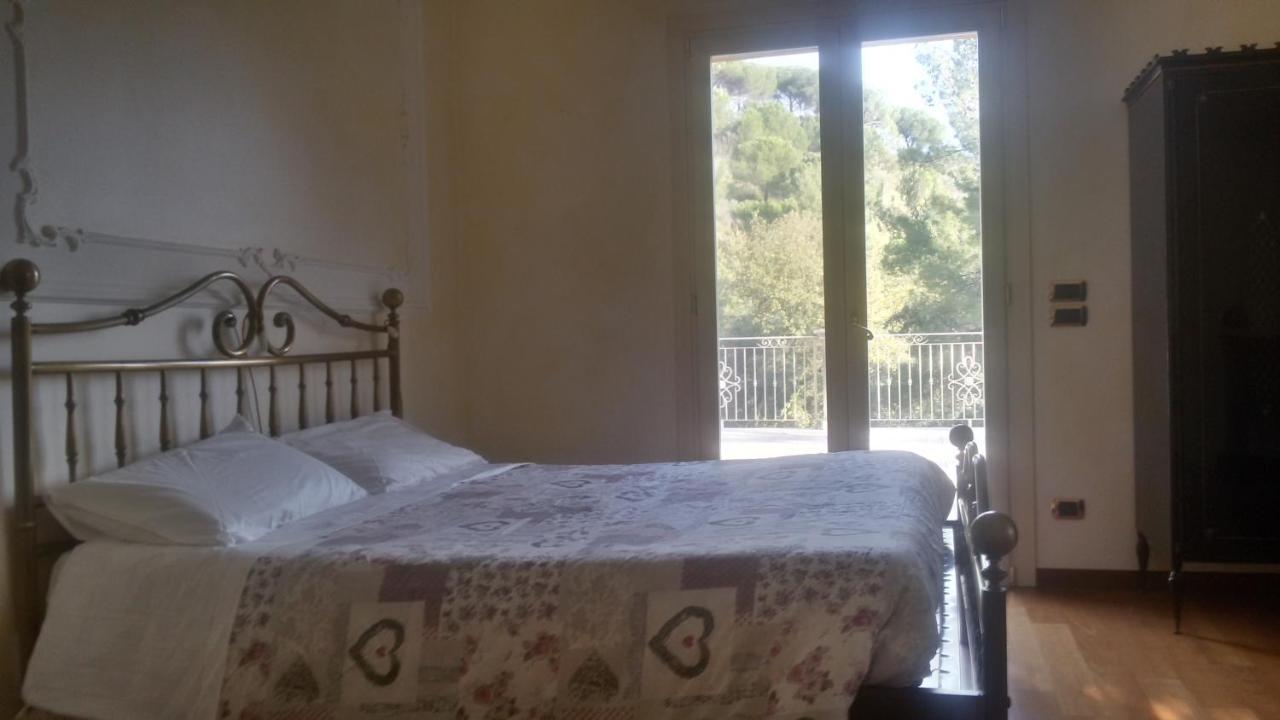 Bed and Breakfast Parco Dei Gelsomini Ascoli Piceno Exterior foto